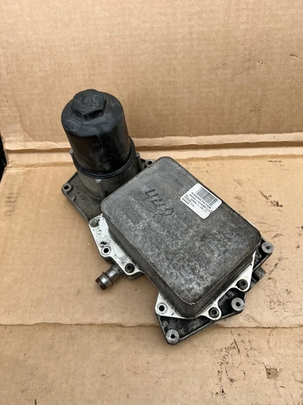 Корпус масляного фильтра Land Rover Range Rover LR022895 L322 448DT