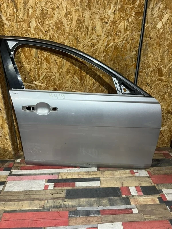 Дверь Jaguar XE T4N2632 X760, передняя правая