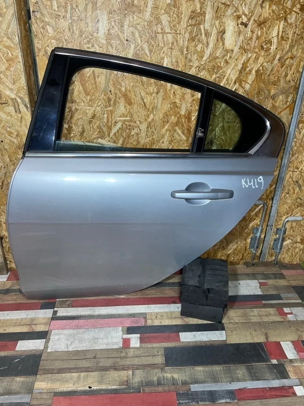 Дверь Jaguar XE T4N2635 X760