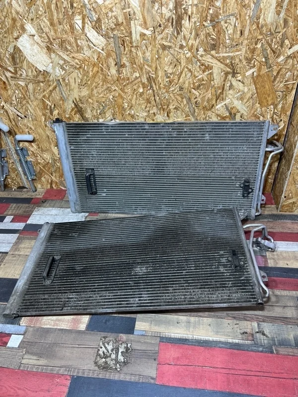 Радиатор кондиционера Volkswagen Touareg 7L0820411G 7L6