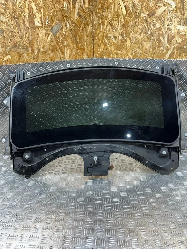 Люк Land Rover Discovery EED500023 L319