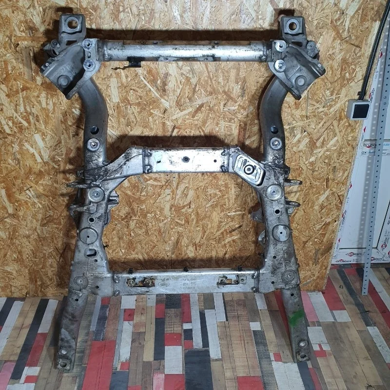 Подрамник Land Rover Range Rover 2014 LR085157 L405 448DT, передний