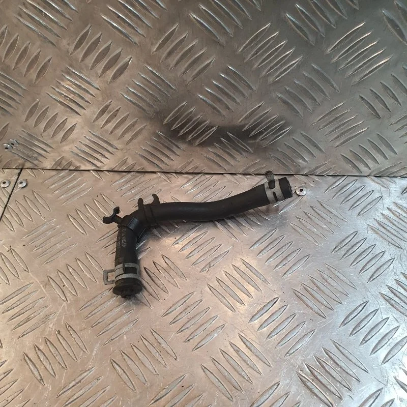 Патрубок термостата Land Rover Range Rover LR023142 L405 448DT