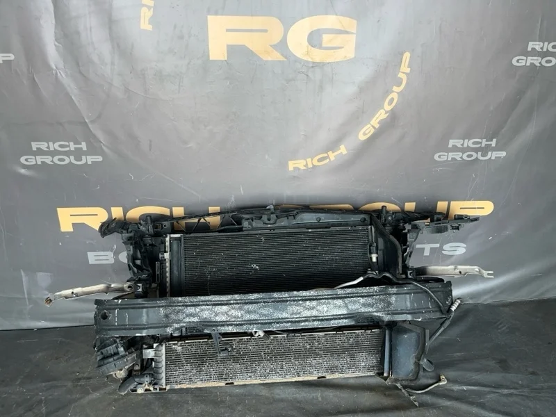 Передняя панель Audi A7 2012 4G0805594C 4G CGXB