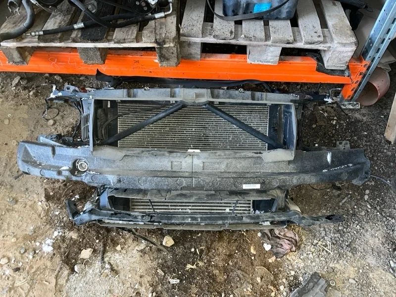 Передняя панель BMW 1-Series 2013 51647245786 F20 N47D20C