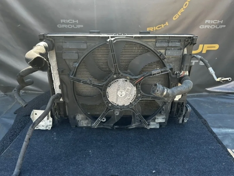 Кассета радиаторов BMW 7-Series 2012 17118509175 F02 N57D30А