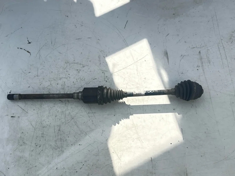 Привод BMW X3 2012 31608675014 F25 N47D20C, передний правый