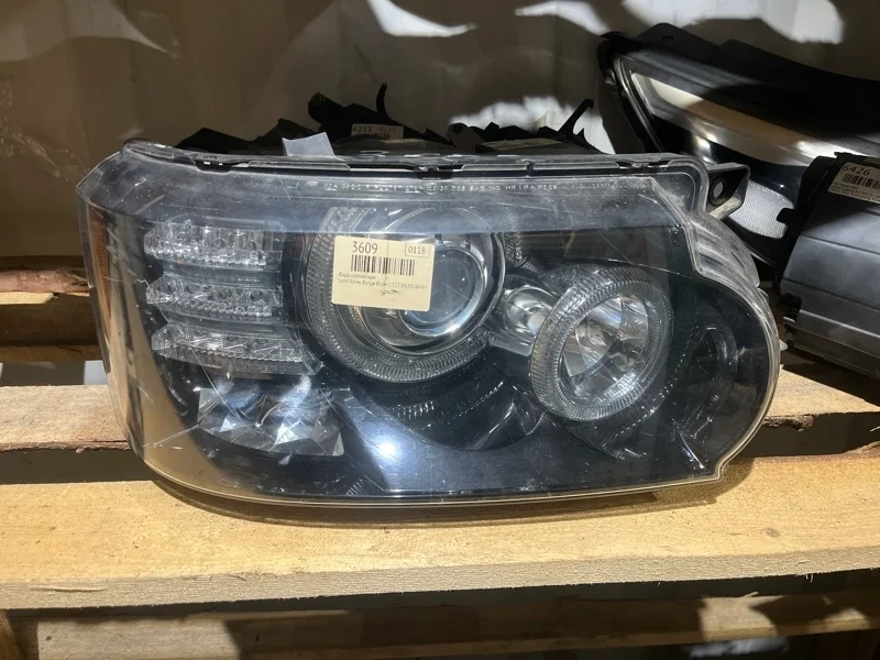 Фара Land Rover Range Rover 05/2002 XBC001300 L322 M62TUB44, передняя правая