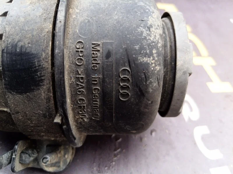 Бачок гидроусилителя руля Audi A4 2009 4F0422371D 8K2 CAEB