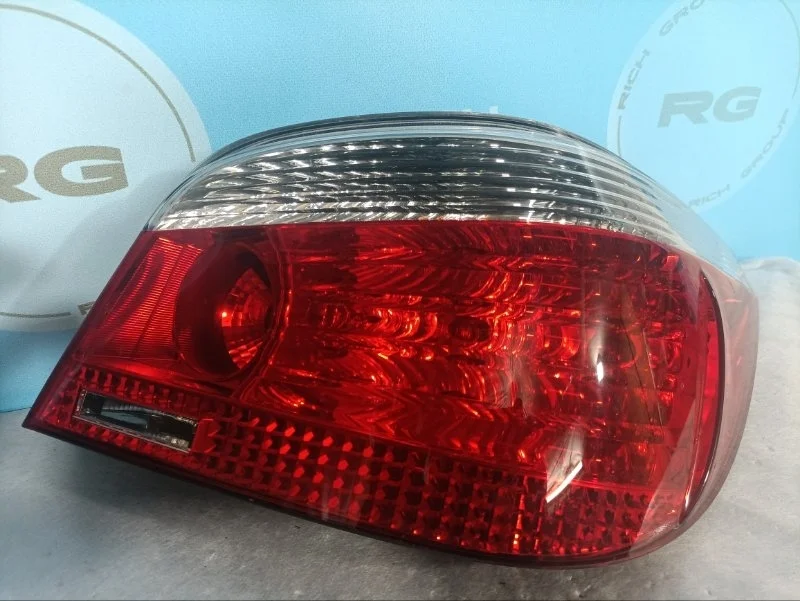 Стоп-сигнал BMW 5-Series 2006 63217165738 Е60, задний правый
