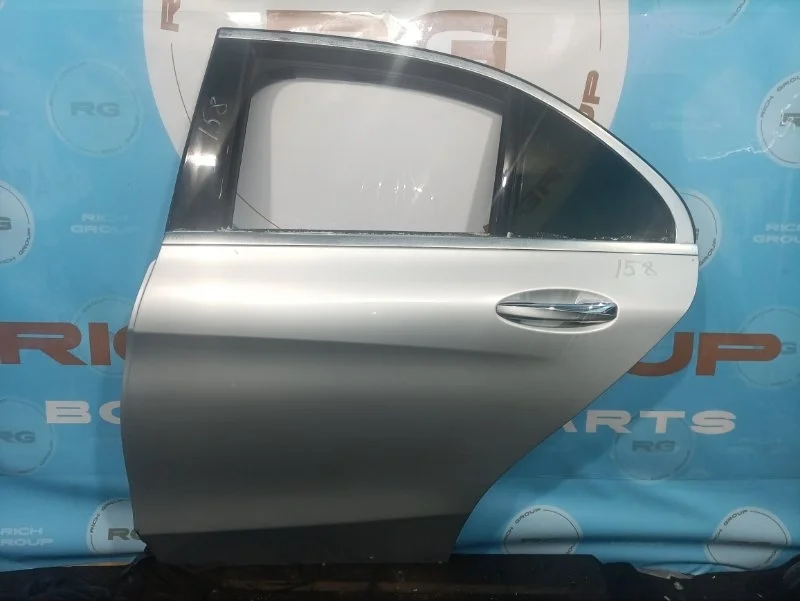 Дверь боковая Mercedes-Benz C-Class 2015 A2057300105 W205 OM 651 DE 22 LA, задняя левая