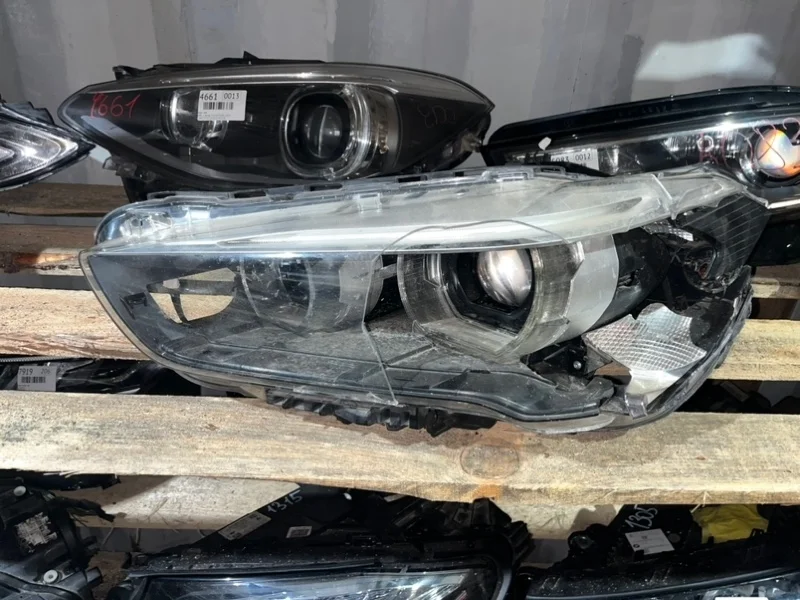 Фара BMW X1 2015 63117428735 F48, передняя левая