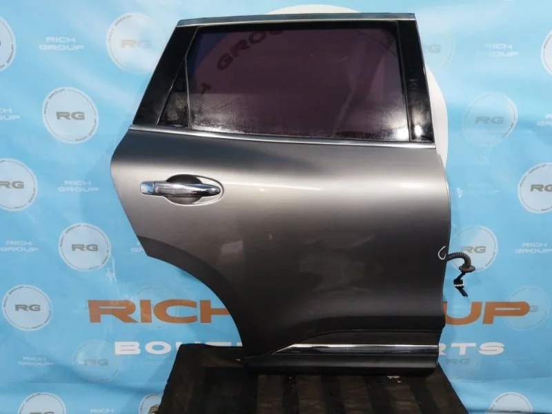 Дверь боковая Samsung QM6 QM6 2016 821004108R HZG, задняя правая