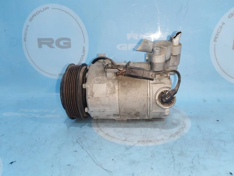 Компрессор кондиционера BMW 1-Series 2010 64529299328 F20 B47D20A