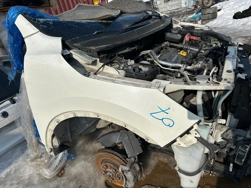 Крыло Nissan Qashkai 2015 F31004EAMB J11E R9M, переднее правое