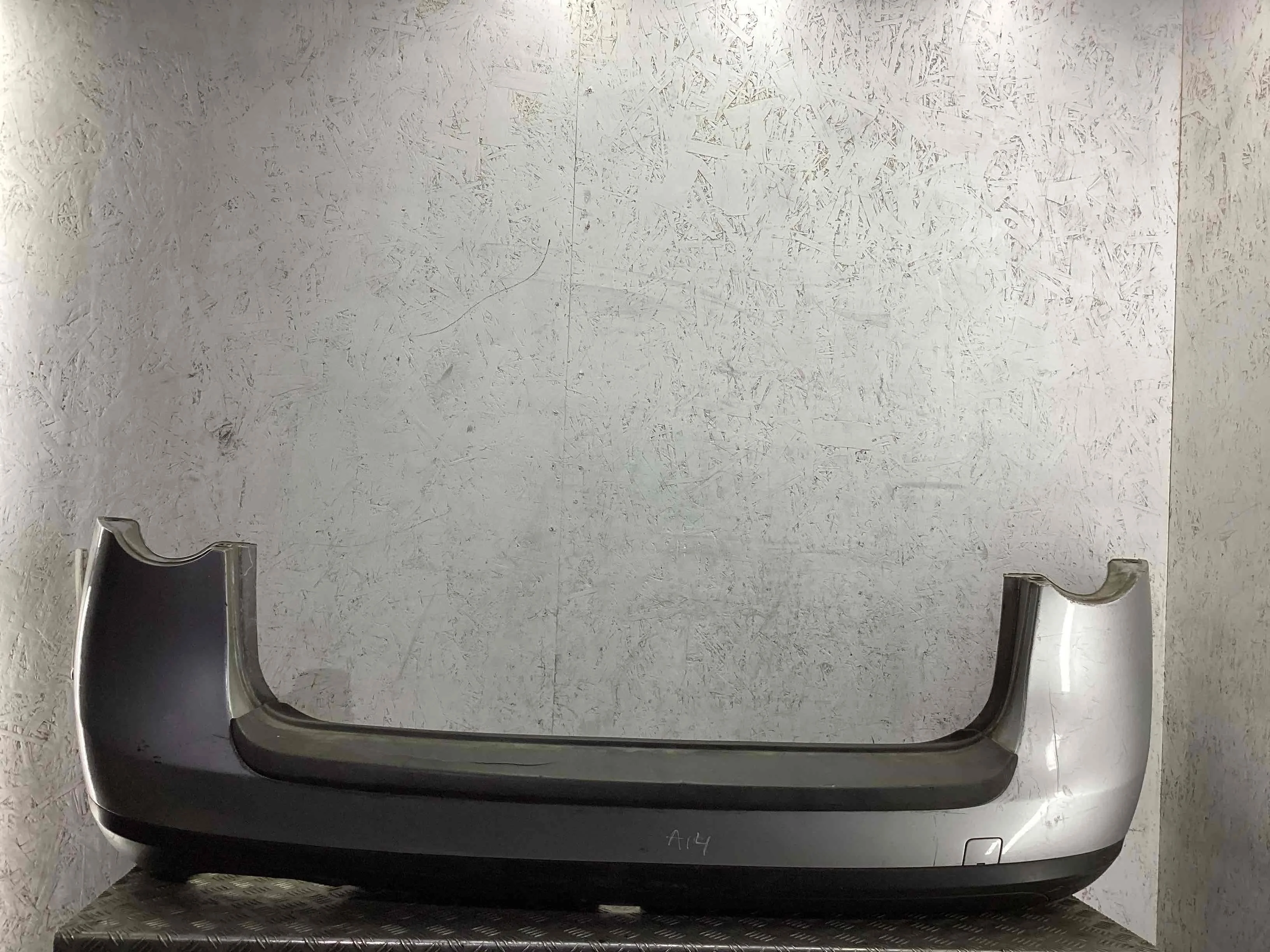 Бампер задний Volkswagen Passat B6 (3C) 2005-2010 2007 2,0 TDi Дизель МКПП 6ст. Универсал. Passat