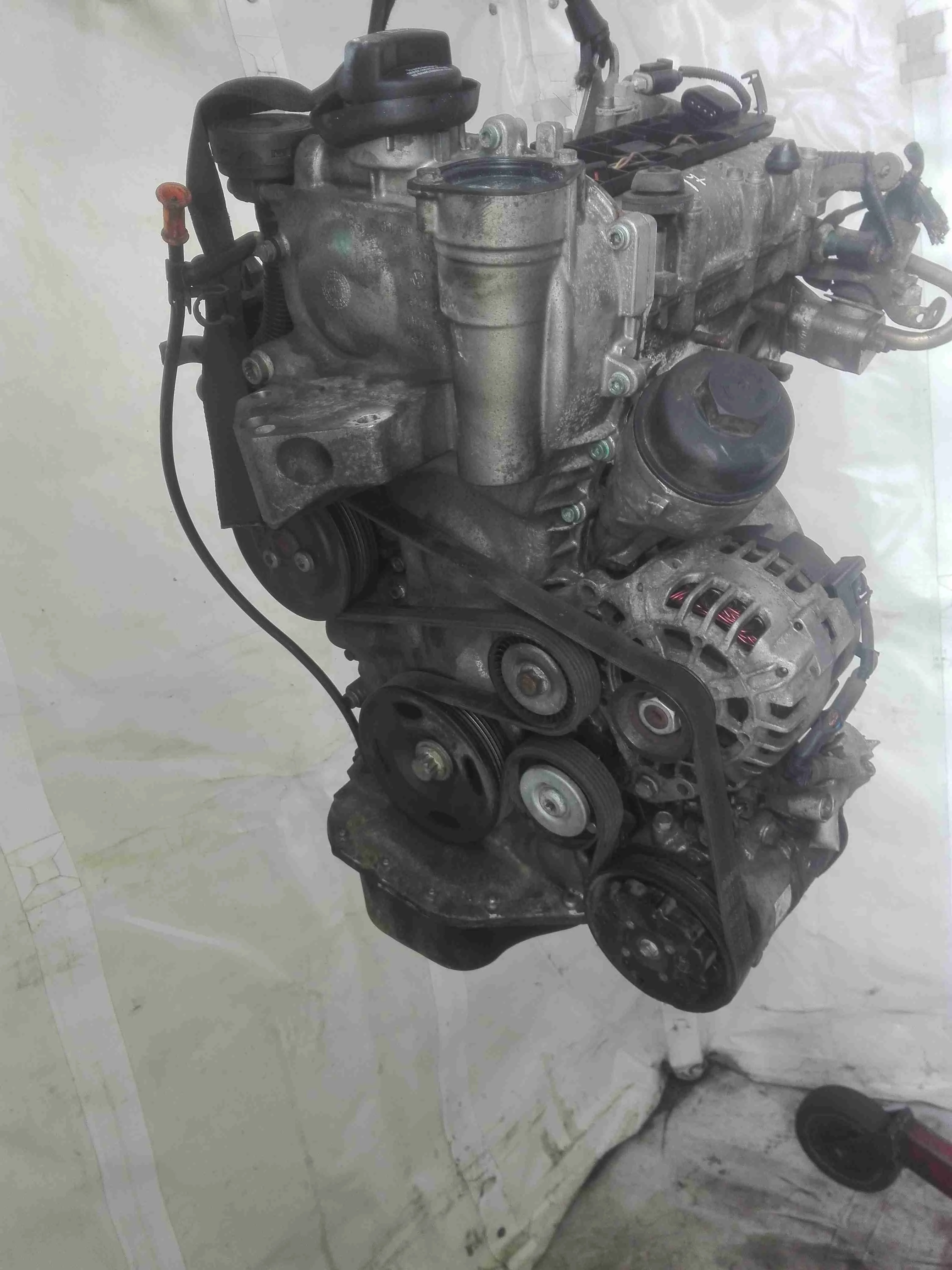 Двигатель Skoda Fabia I (6Y) 2004-2007 рестайлинг 2004 1,2 i Бензин МКПП Хэтчбек. Fabia