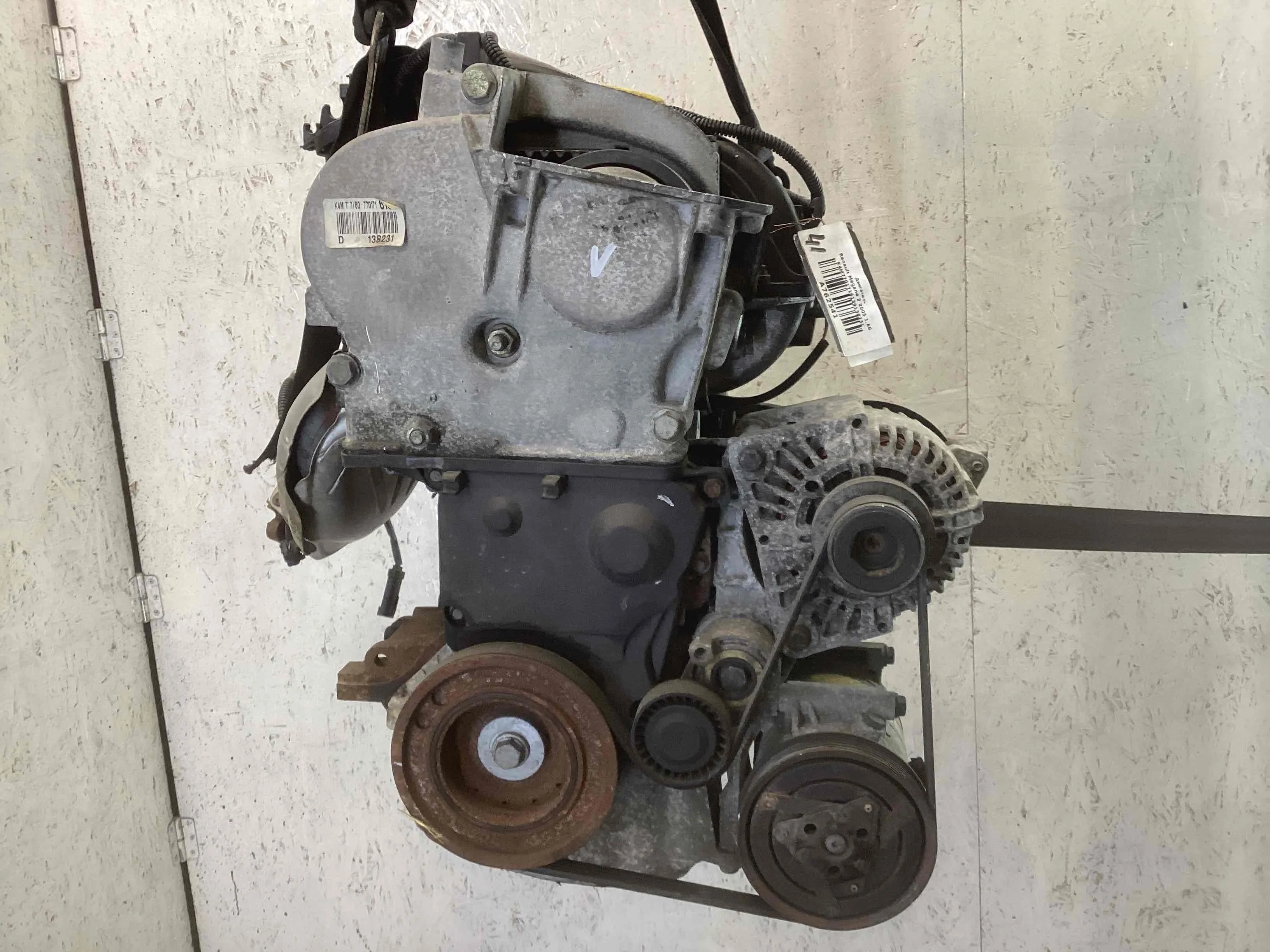 Двигатель Renault Megane II 2002-2006 2005 1,6 i Бензин  Хэтчбек 5дв. Megane