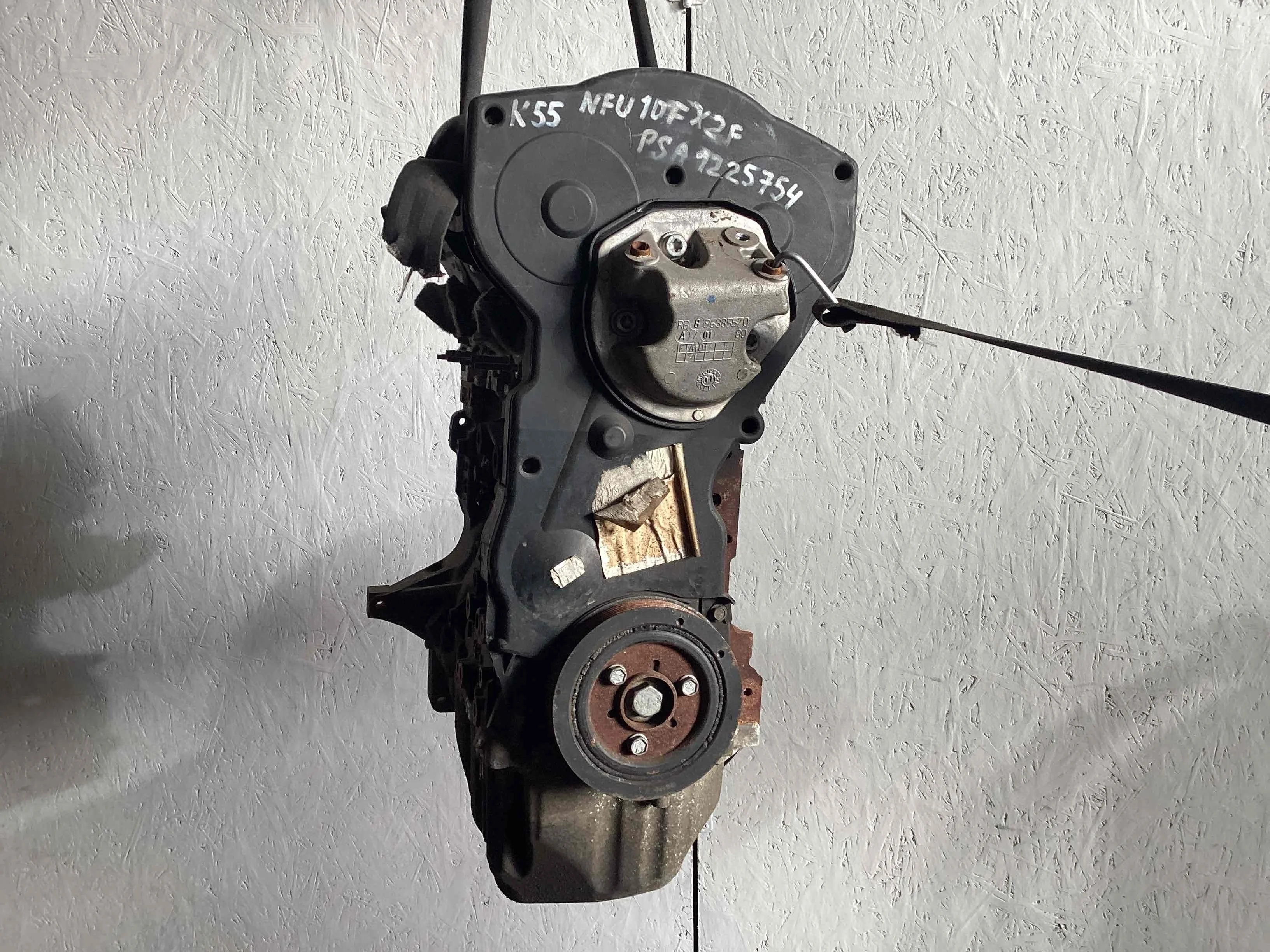 Двигатель Peugeot 307 (3A/3H) 2001-2005 2001 1,6 i Бензин МКПП 5ст. Хэтчбек 3дв. 307