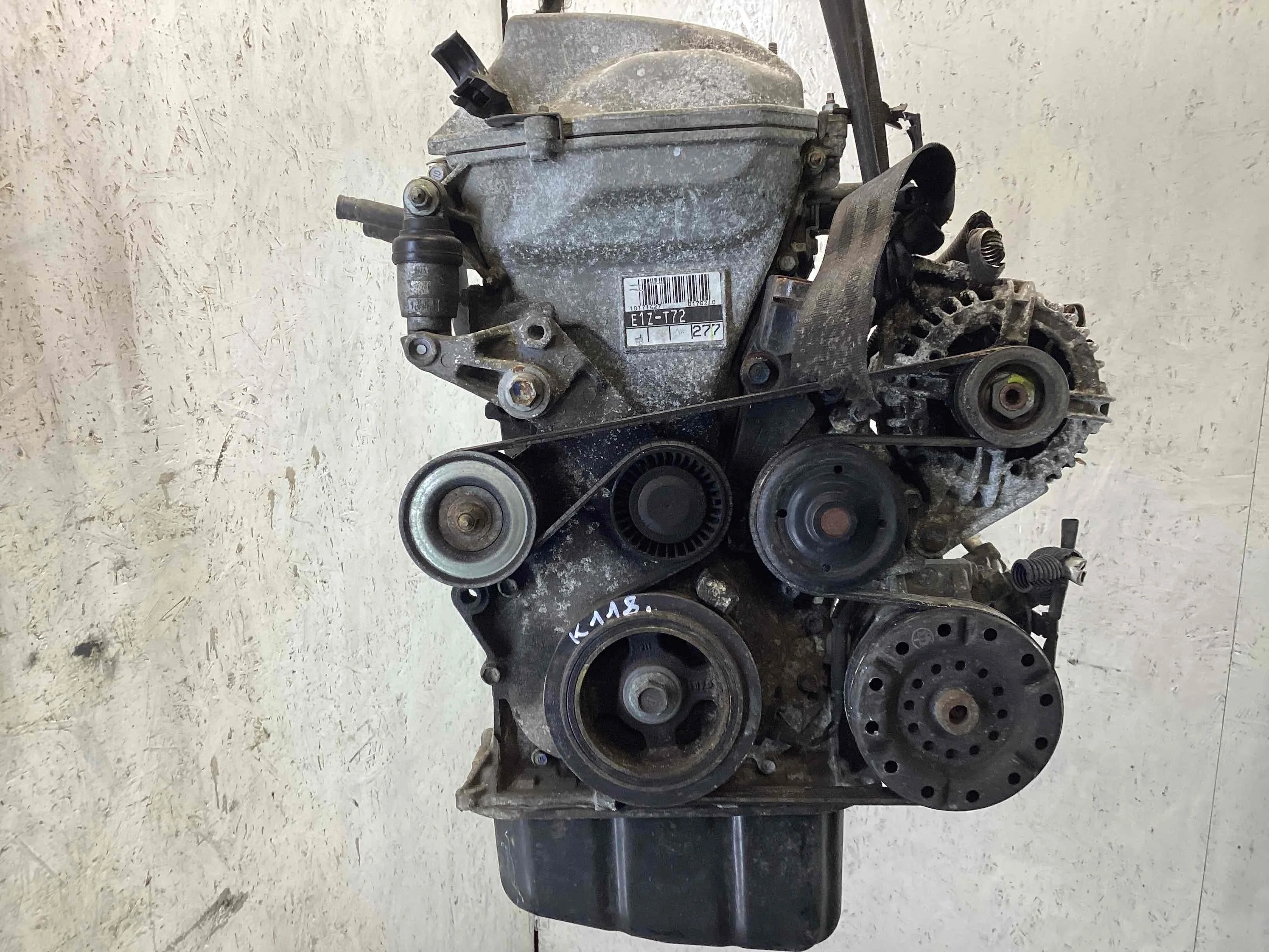 Двигатель Toyota Avensis II (T250) 2003-2008 2005 1,8 i Бензин МКПП 5ст. Универсал. Avensis