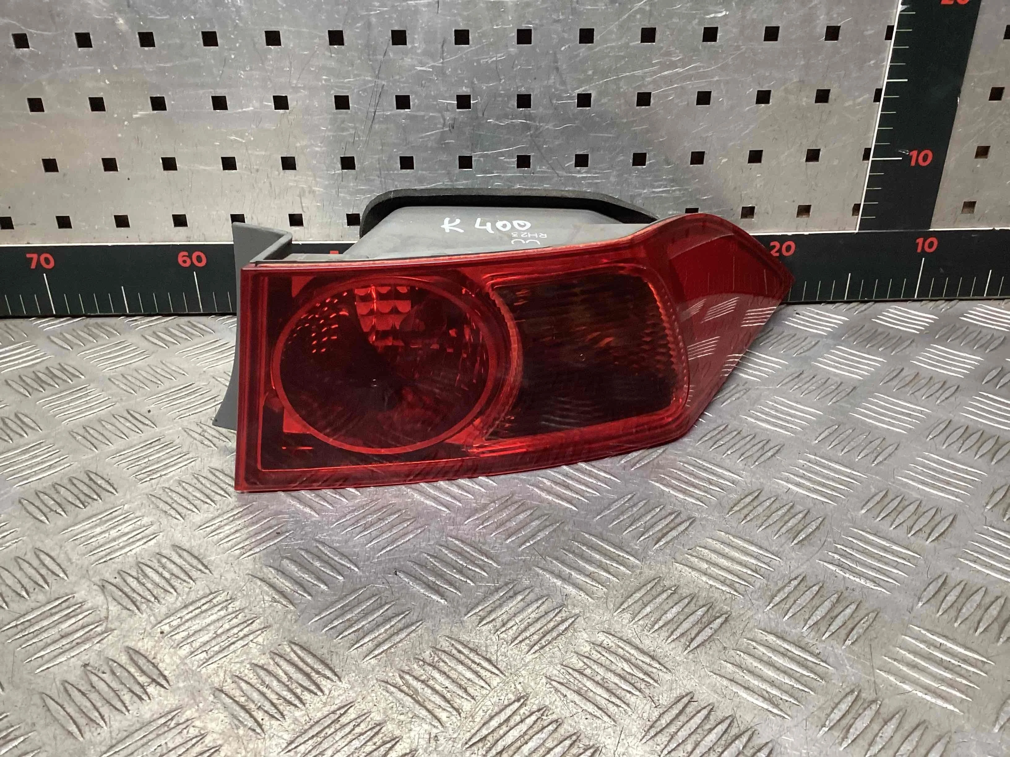 Фонарь задний правый Honda Accord VII 2002-2008 2004 2,0 i Бензин МКПП 5ст. Седан. Accord
