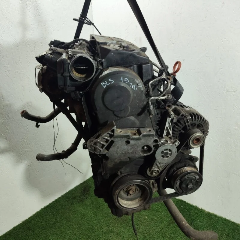 Двигатель Volkswagen Touran 2008