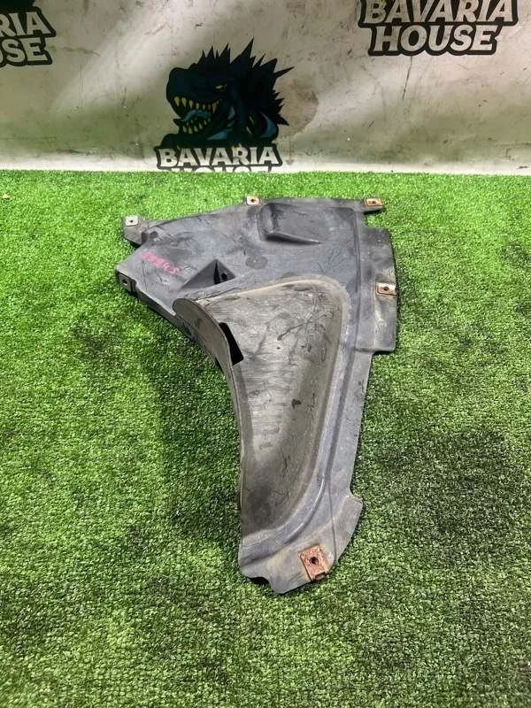 Подкрылок передний левый BMW 3 2012 51717260739 F30 N20B20B