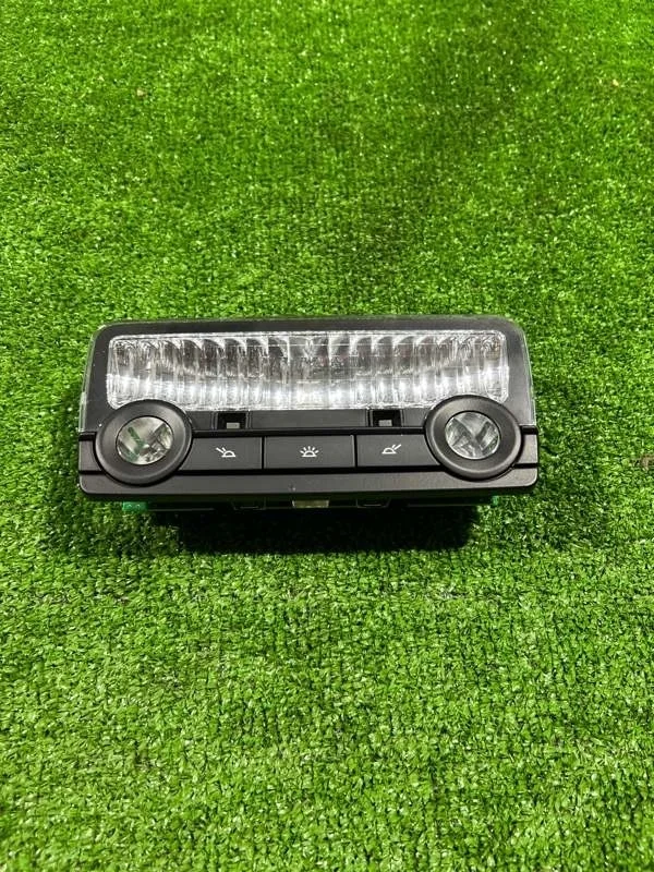 Плафон салонный BMW 3 2012 63319163699 F30 N20B20B