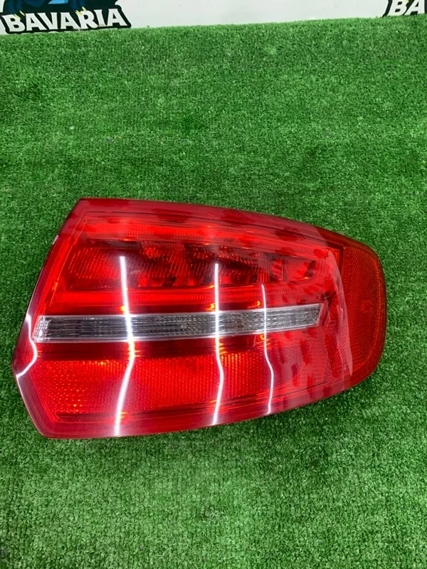 Фонарь задний правый Audi A3 2008 8P4945096E 8P CCZ