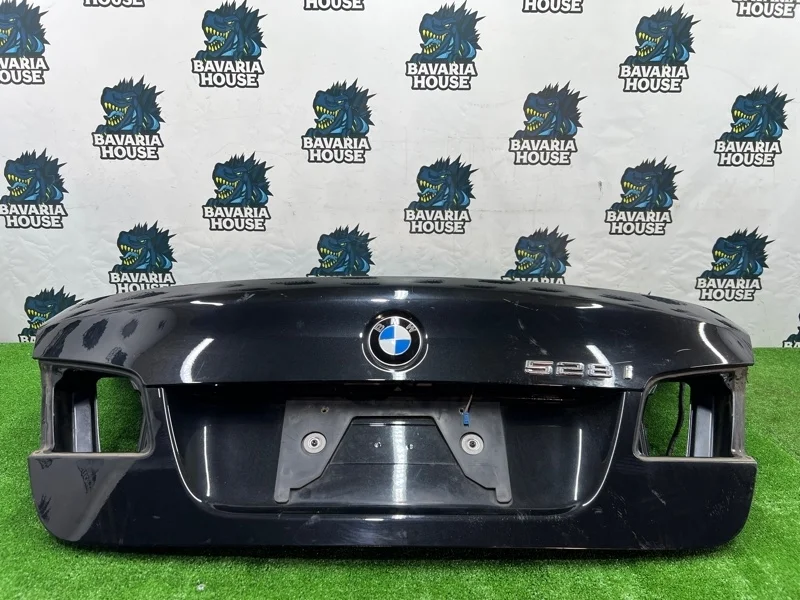 Крышка багажника BMW 5 2011 41627240552 F10 N52B30AF