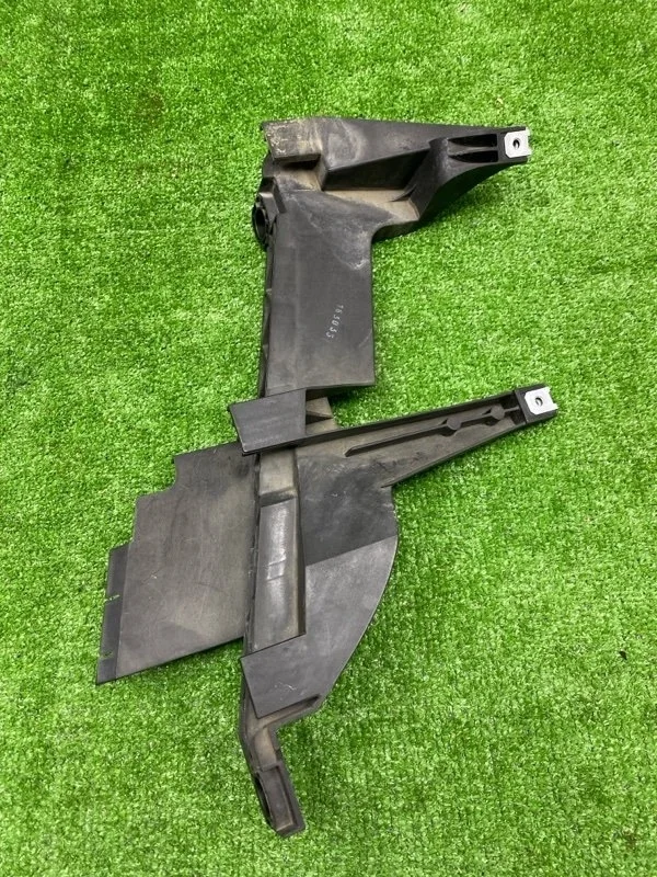Кронштейн фары правой BMW X3 2006 63126939200 E83 N52B30AF