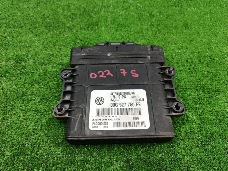 Блок управления АКПП volkswagen Tiguan 2008 09G927750FE 5N1 CAWA