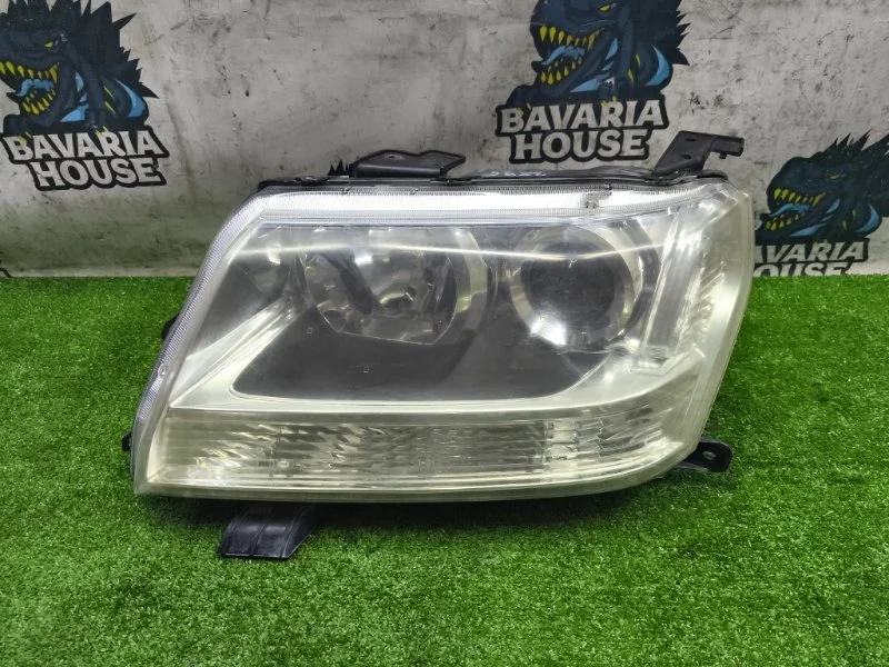 Фара левая Suzuki Grand Vitara 2008 3532065JC0 J24B