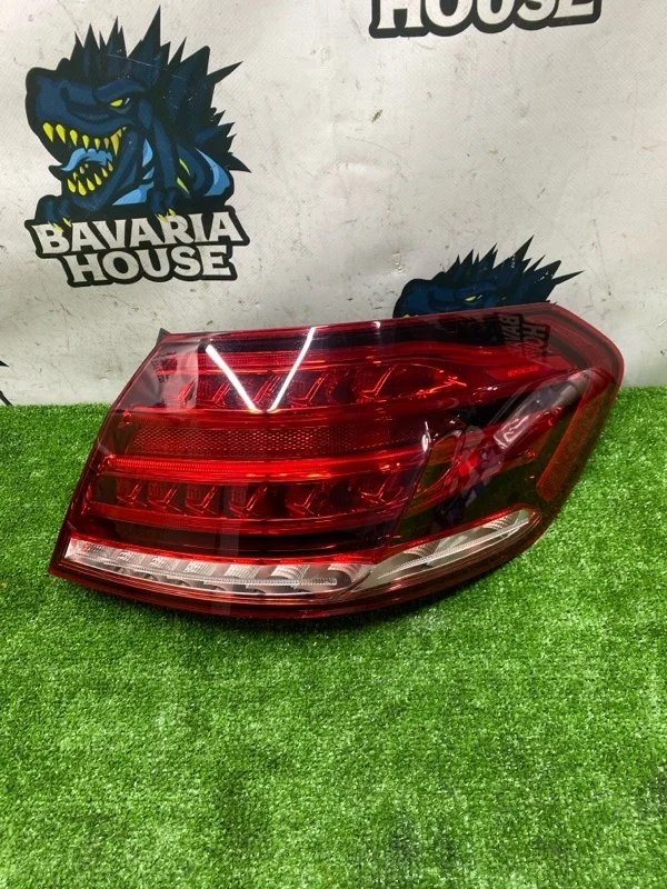 Фонарь задний правый Mercedes-Benz E-Class 2013 A2129060803 W212 276.952