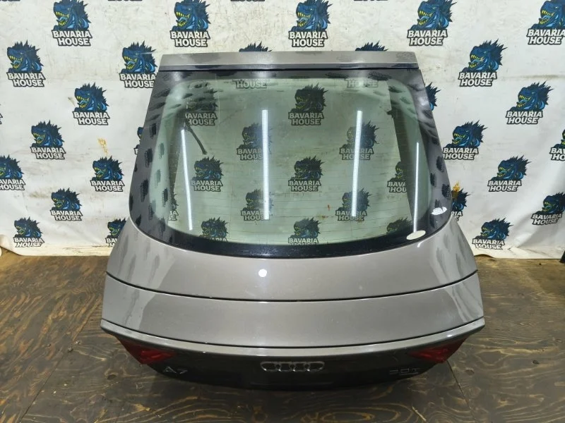 Крышка багажника Audi A7 2012 4G8827025B 4G CGW