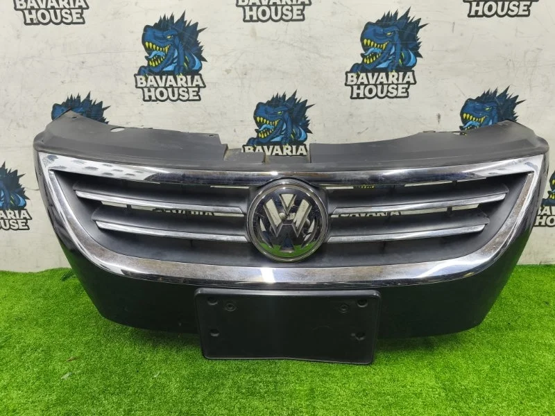Решетка радиатора volkswagen Passat CC 2009 3C8853651P 358 CAW