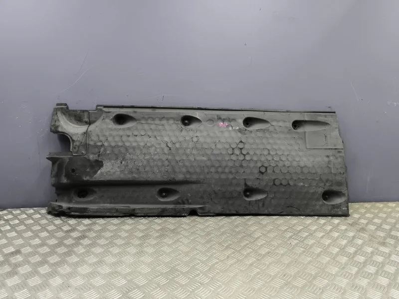 Защита днища кузова volkswagen Passat 2008 3C8825201 B6 BZB, левая