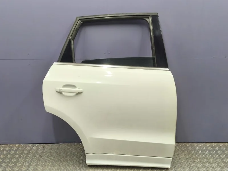 Дверь задняя правая Audi Q5 2014 8R0833052B 8R CNC