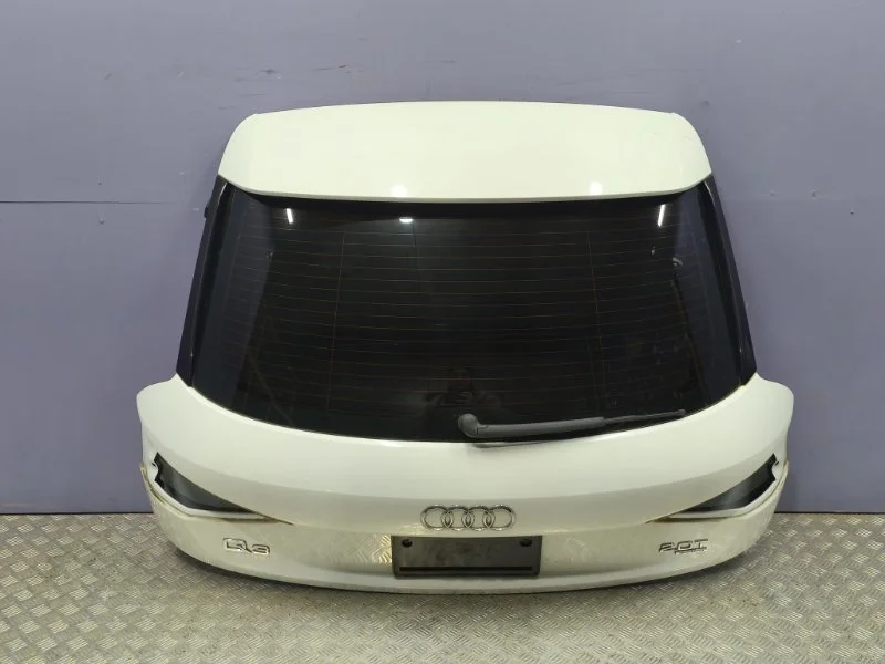 Крышка багажника Audi Q3 2014 8U0827025 8UB CCZ
