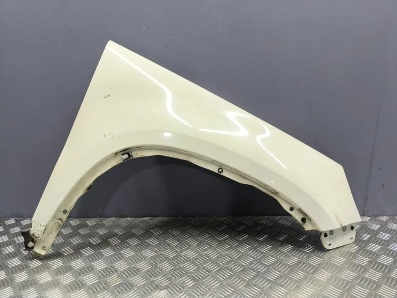 Крыло переднее правое volkswagen Tiguan 2009 5N0821106A 5N1 CAW