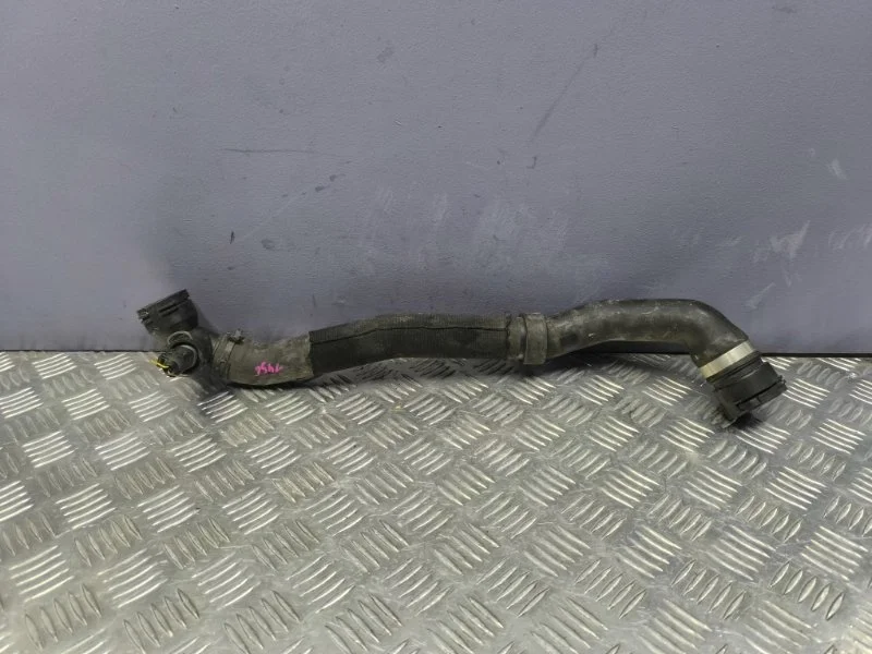 Патрубок радиатора volkswagen Passat 2008 3C0122051BQ B6 BZB