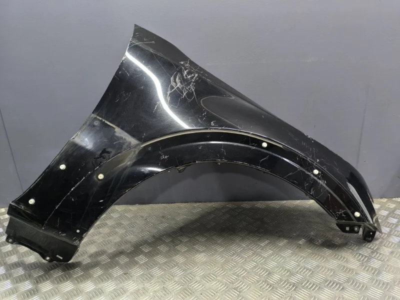 Крыло переднее правое Mitsubishi Pajero 2006 5220C252 V97W 6G75