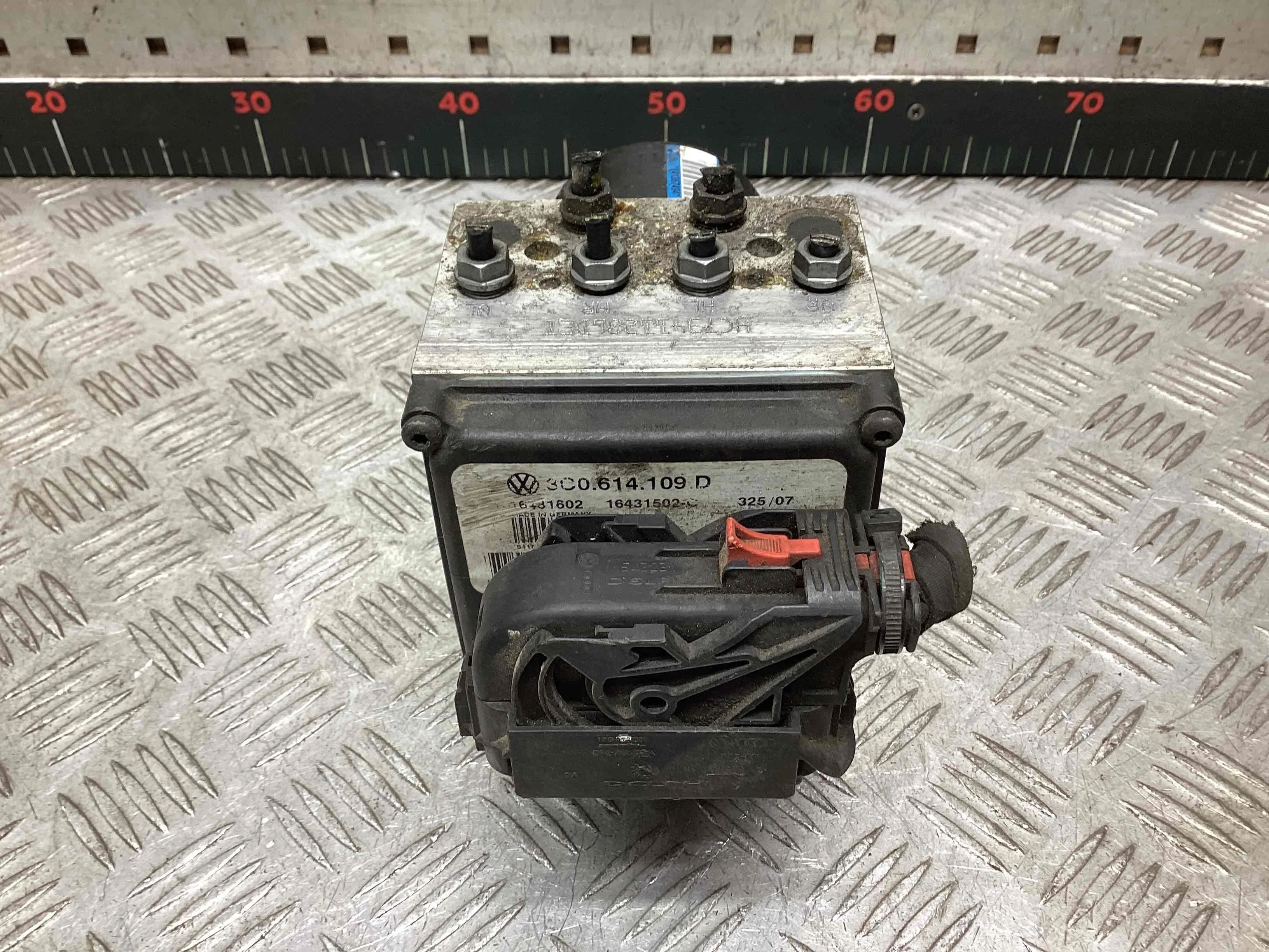 Блок ABS Volkswagen Passat Passat B6 (3C) 2005-2010 2007 2,0 TDi Дизель