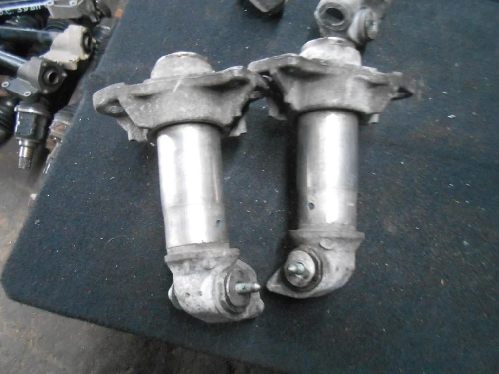 Кронштейн крепления бампера переднего Audi A4 A4 B6 (8EC, 8E5) 2000-2004 2004 1,9 TDi Дизель МКПП Универсал.