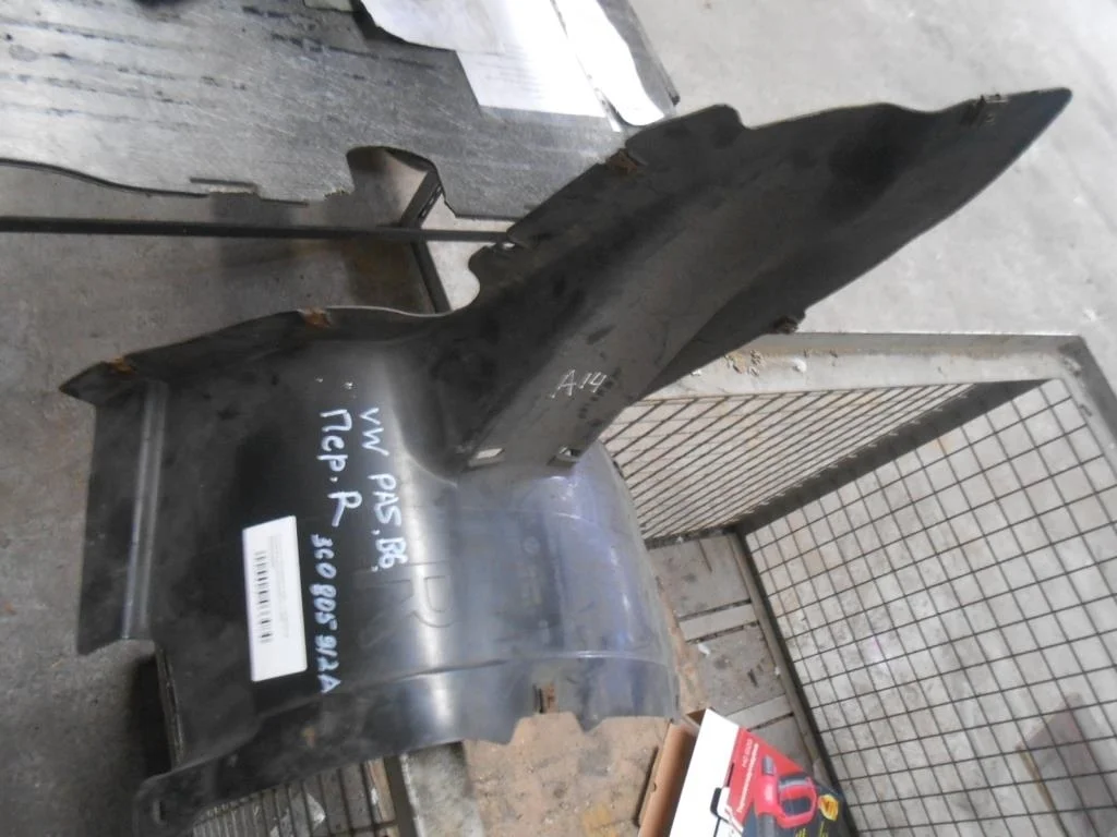 Защита арок передняя правая (подкрылок) Volkswagen Passat Passat B6 (3C) 2005-2010 2005