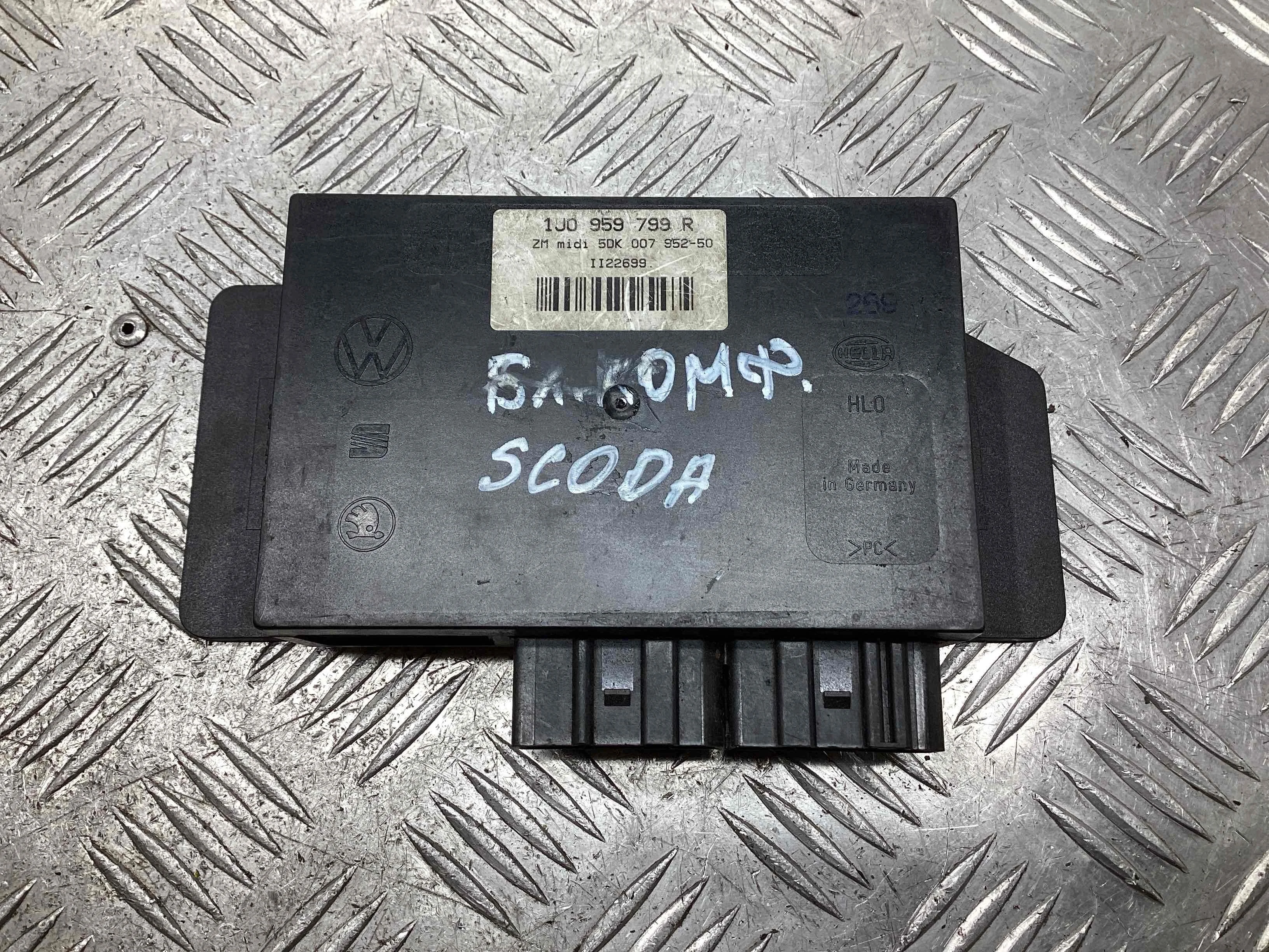 Блок комфорта Skoda Octavia Octavia A4 Tour (1U) 2000-2010 рестайлинг 2003