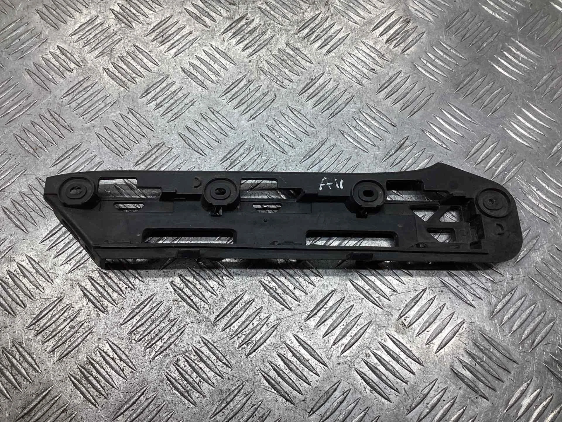 Кронштейн крепления бампера переднего Volkswagen Touran Touran I (1T) 2003-2006 2004