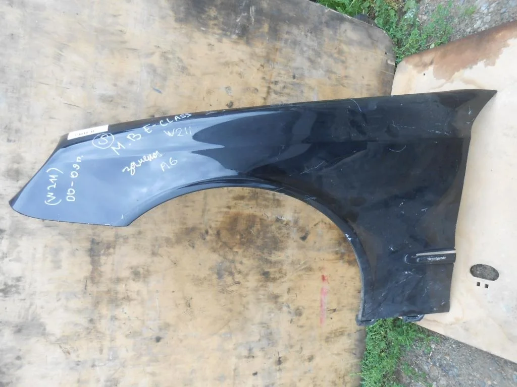 Крыло переднее левое Mercedes E (W211) 2002-2006  2002 2,2 CDi Дизель МКПП Седан.