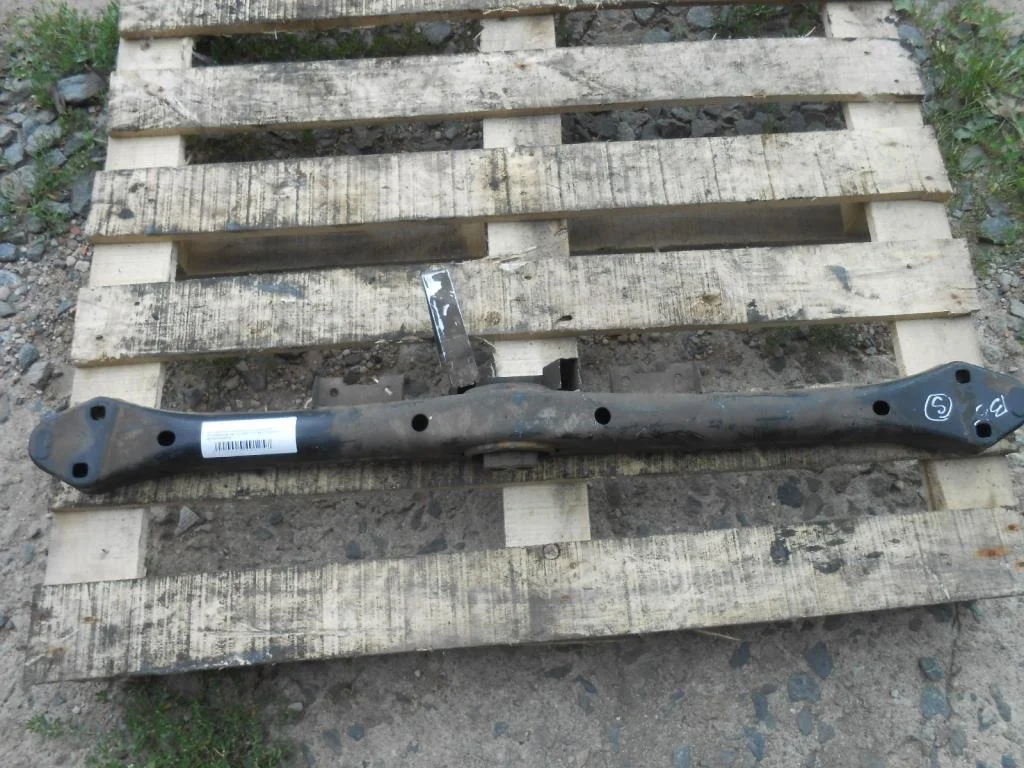 Балка под КПП Volkswagen Touareg Touareg I (7L) 2002-2006 2005 2,5 TDi Дизель МКПП Внедорожник.