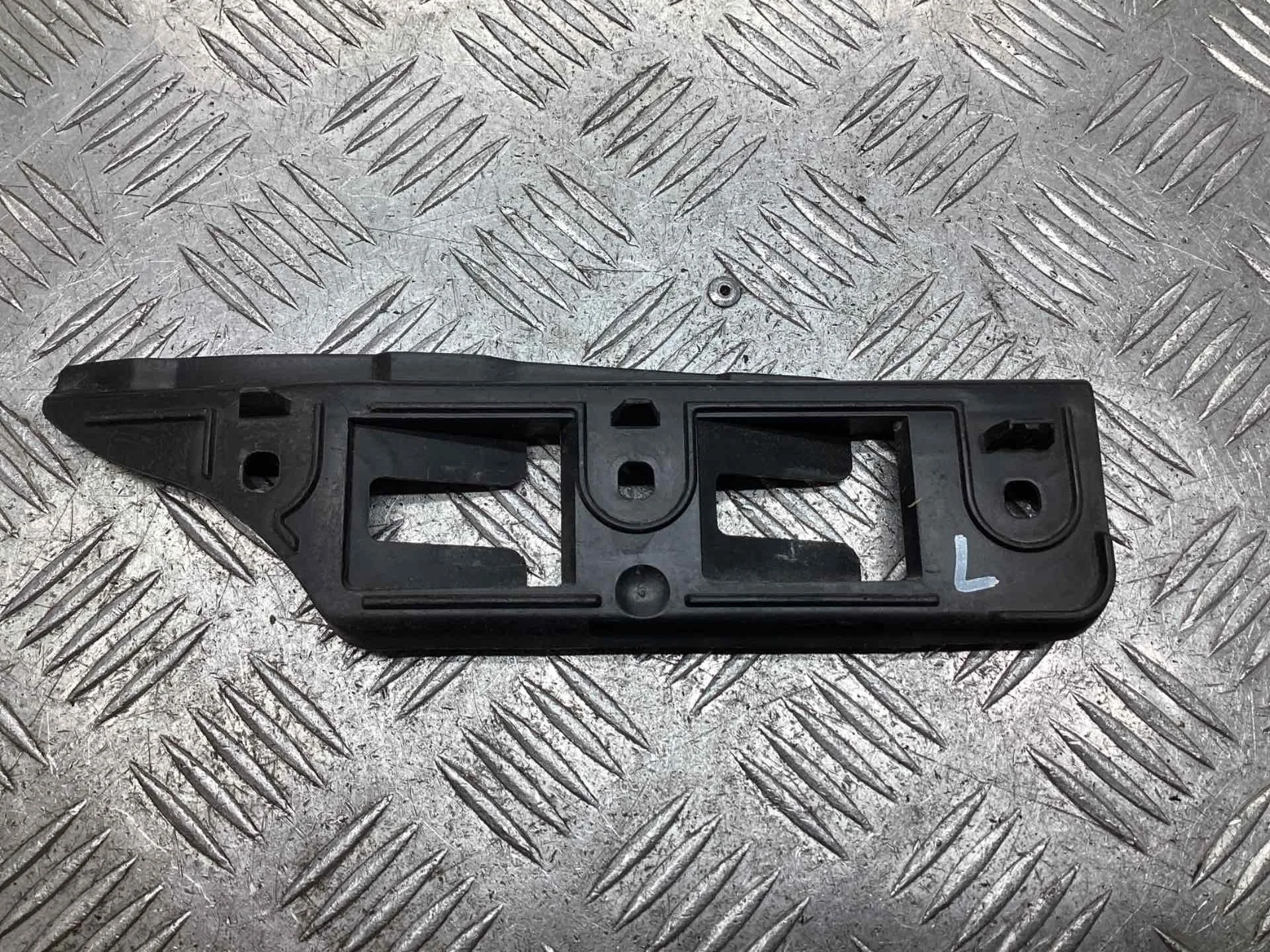 Кронштейн крепления бампера переднего Volkswagen Golf Golf V (1K) 2004-2009 2004